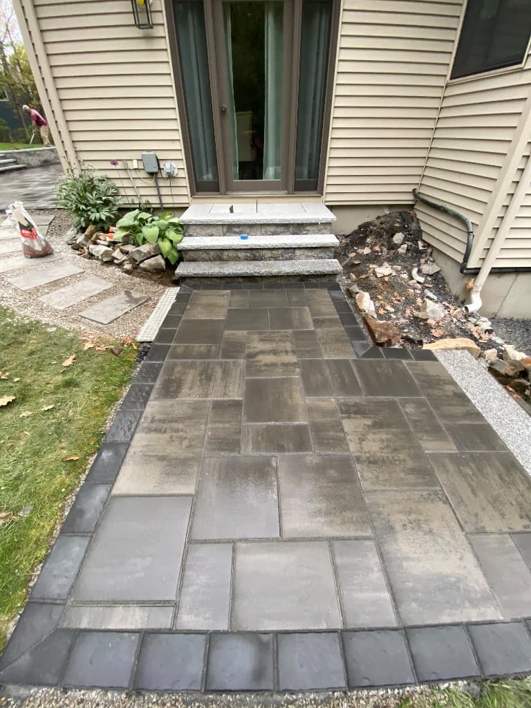 Retaining Wall Build, Masonry project in Weymouth, MA